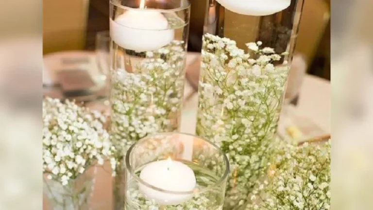 “This Stunning Babys Breath Centerpiece Trend Is Taking Over Winter Weddings